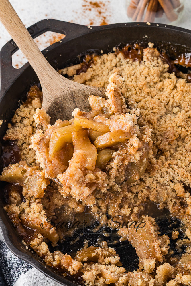 Oat-less Apple Crisp