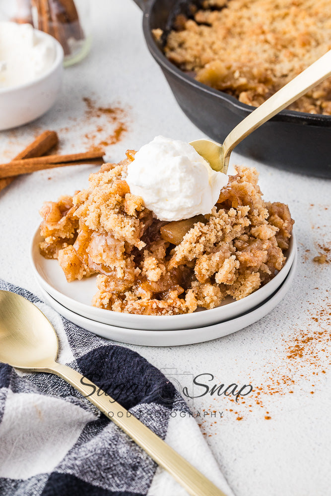Oat-less Apple Crisp