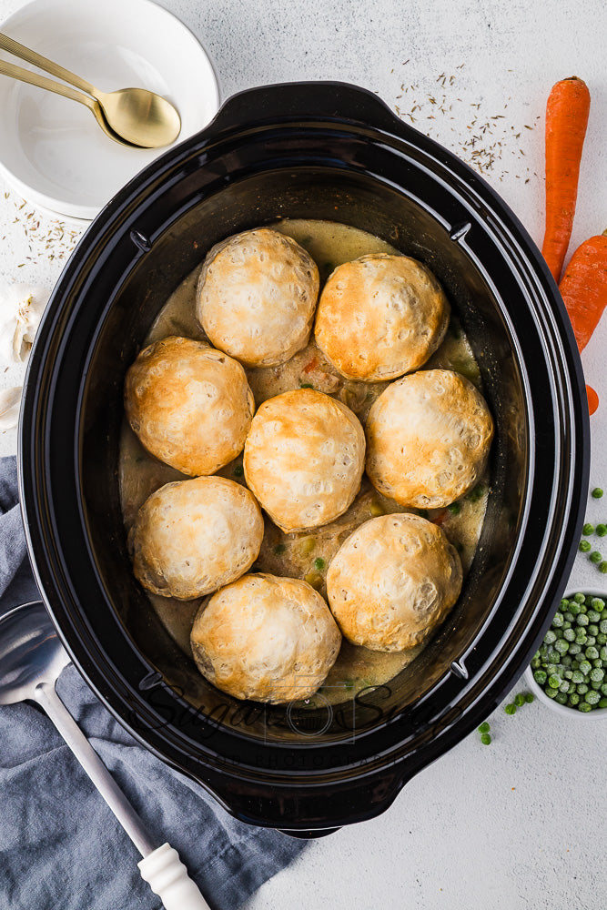 Easy Crockpot Chicken Pot Pie
