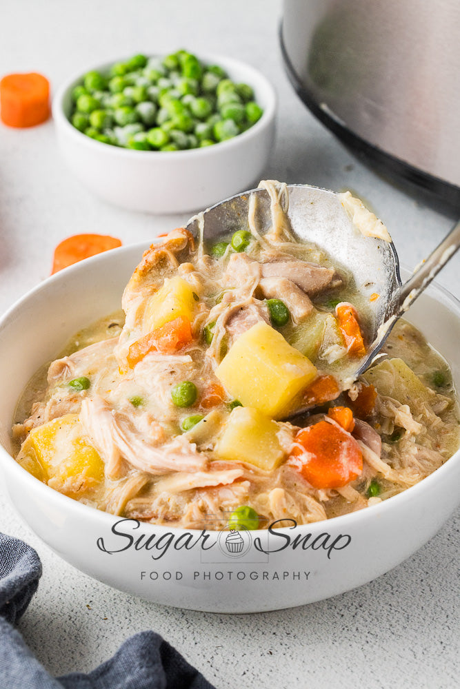 Easy Crockpot Chicken Pot Pie