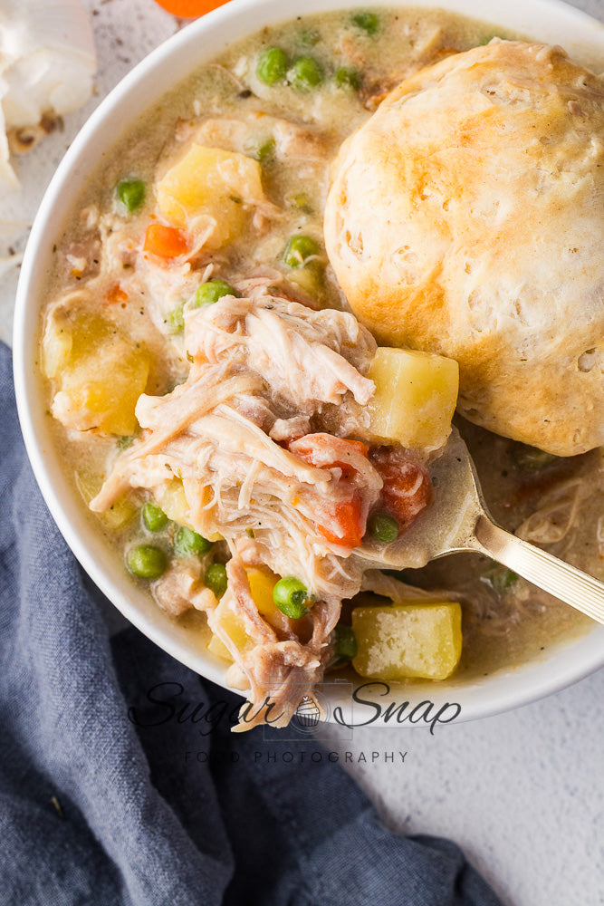 Easy Crockpot Chicken Pot Pie