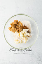 Gingerbread Cheesecake Bars