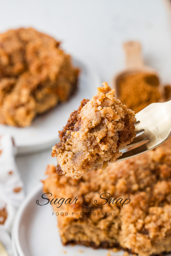 Gingerbread Cheesecake Bars