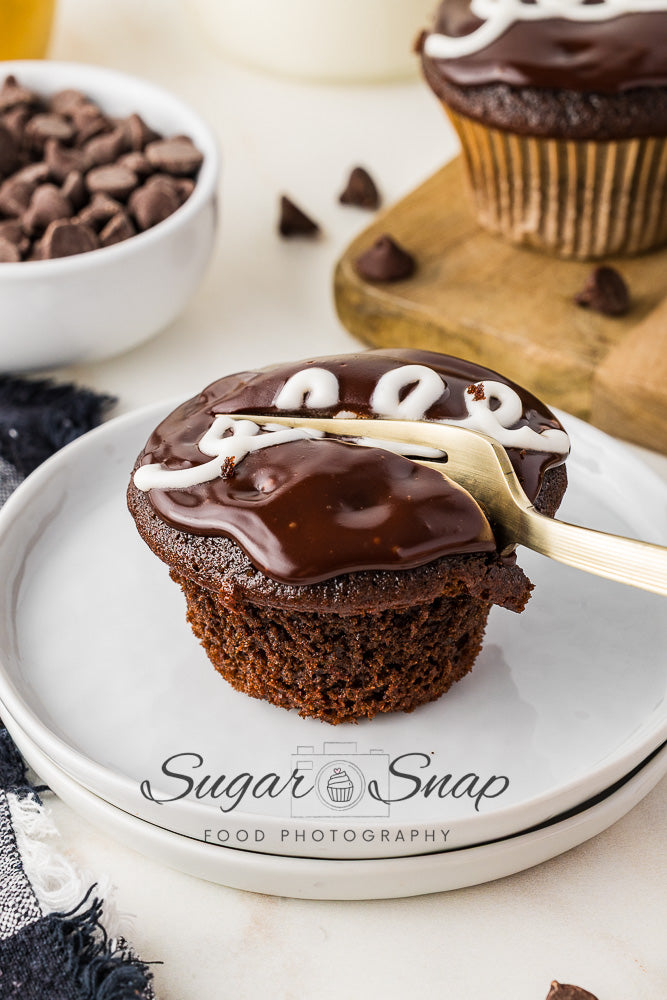 Homemade Hostess Cupcakes