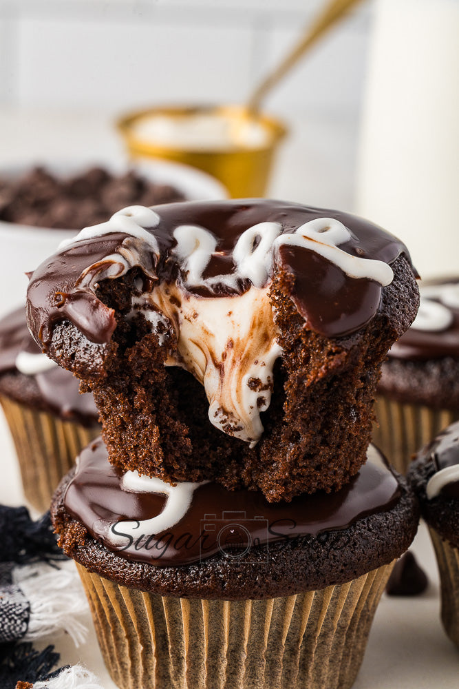 Homemade Hostess Cupcakes